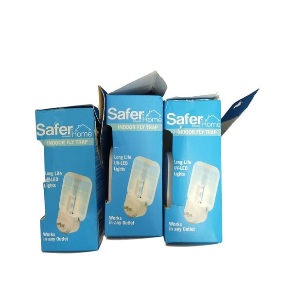 Safer Home SH502 Indoor Plug-In Fly Trap for Flies, etc 3 Devices + 6 Glue Cards - Picture 2 of 3